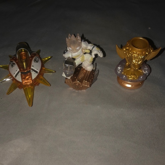 Skylanders SuperChargers 14 figures lot w/ case - Picture 3 of 14